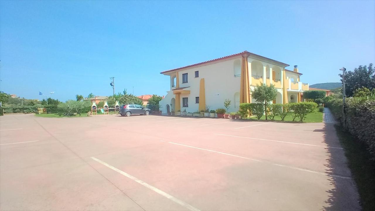 Case Vacanze San Silvestro Budoni Luaran gambar